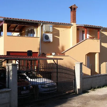 In Fazana/istrien 8676 Apartmán Fažana